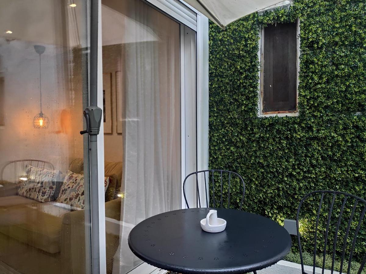 Estrela Terrace * Lisbon